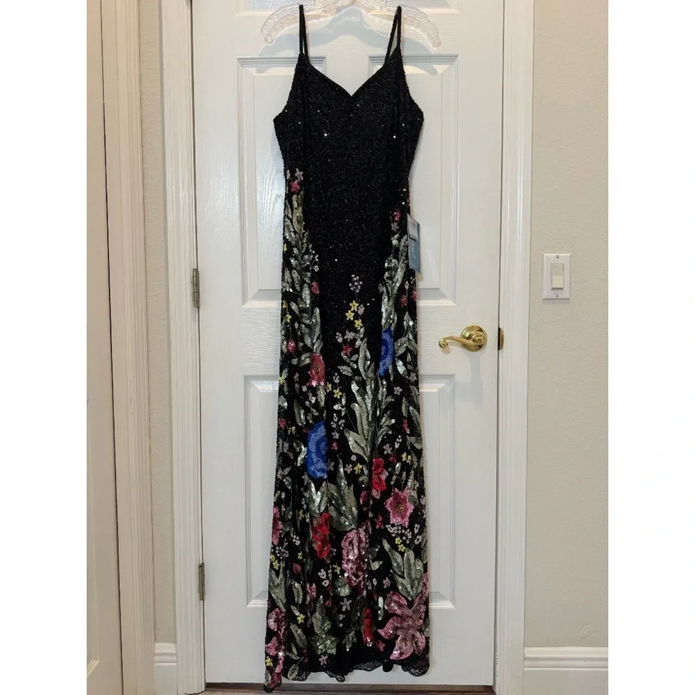 Mac Duggal 5475 Black Floral Embellished Spaghetti Strap Gown Size 14 NWT